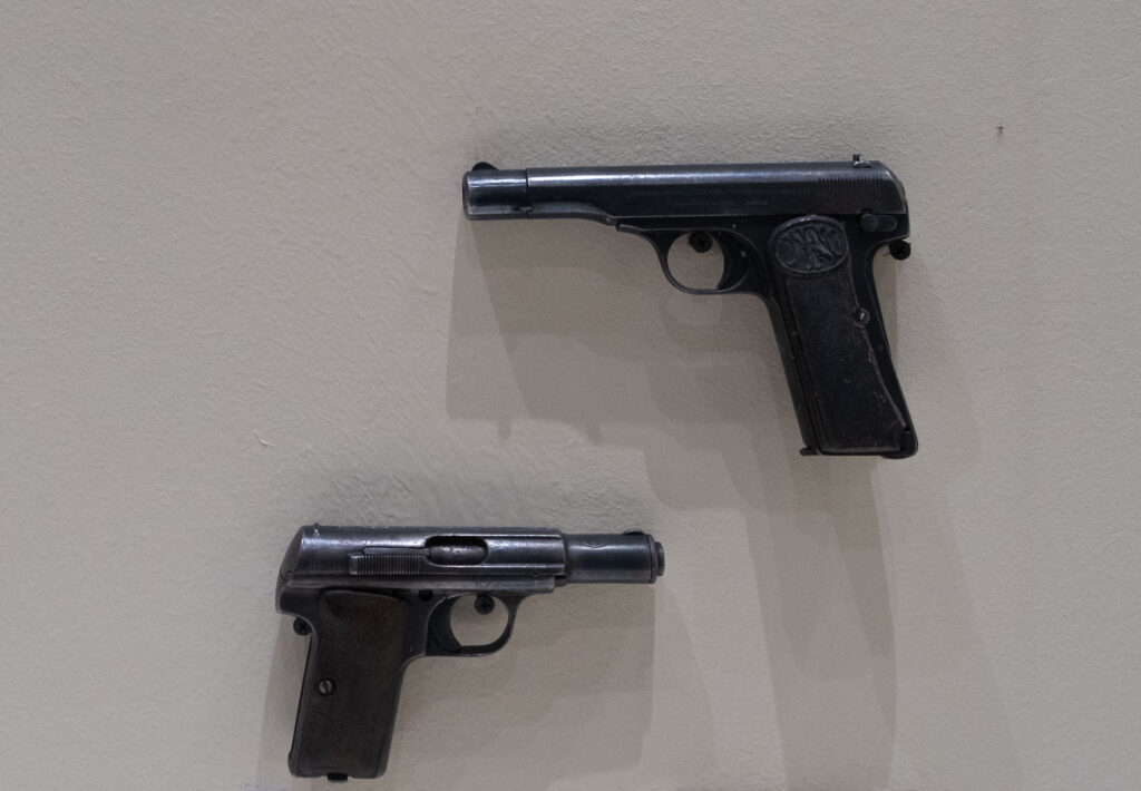 Guns used in the Assassination
